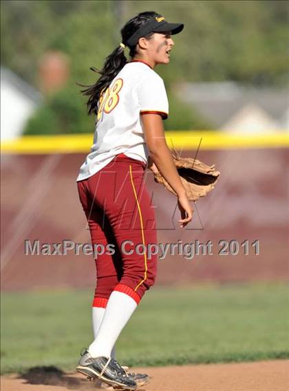 Thumbnail 1 in Foothill @ Esperanza photogallery.