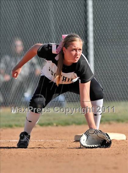 Thumbnail 3 in Foothill @ Esperanza photogallery.