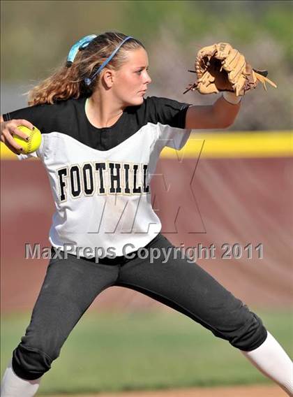 Thumbnail 3 in Foothill @ Esperanza photogallery.