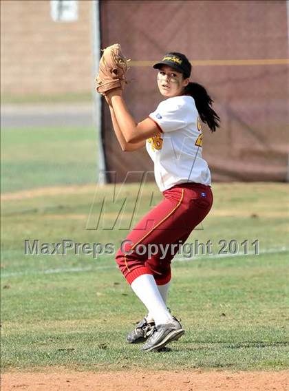 Thumbnail 1 in Foothill @ Esperanza photogallery.