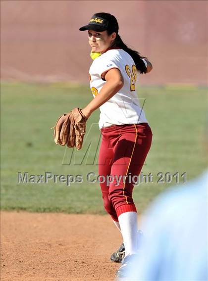 Thumbnail 1 in Foothill @ Esperanza photogallery.