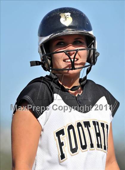 Thumbnail 1 in Foothill @ Esperanza photogallery.