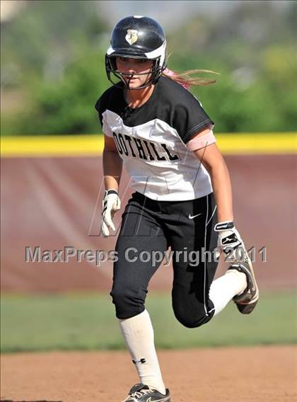 Thumbnail 3 in Foothill @ Esperanza photogallery.
