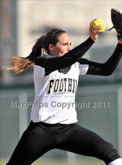 Thumbnail 2 in Foothill @ Esperanza photogallery.