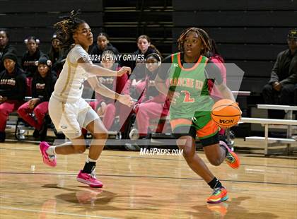Thumbnail 1 in Blanche Ely vs. Grayson (She Got Game Classic) photogallery.