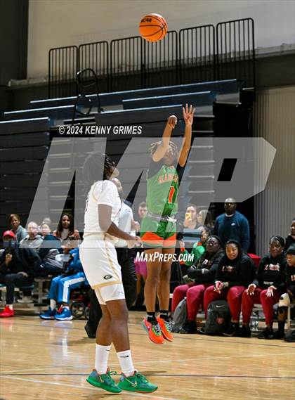 Thumbnail 3 in Blanche Ely vs. Grayson (She Got Game Classic) photogallery.