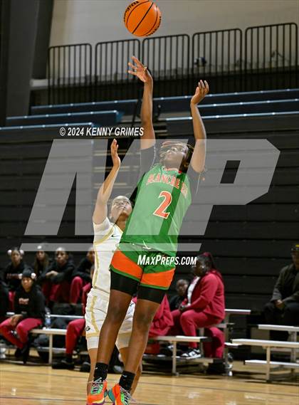 Thumbnail 2 in Blanche Ely vs. Grayson (She Got Game Classic) photogallery.