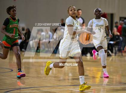 Thumbnail 1 in Blanche Ely vs. Grayson (She Got Game Classic) photogallery.