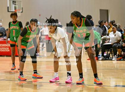 Thumbnail 3 in Blanche Ely vs. Grayson (She Got Game Classic) photogallery.