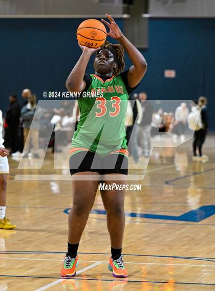 Thumbnail 3 in Blanche Ely vs. Grayson (She Got Game Classic) photogallery.