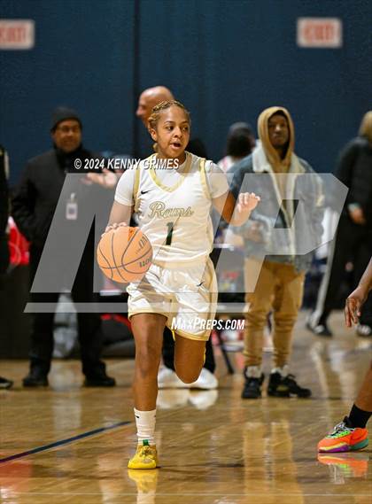 Thumbnail 1 in Blanche Ely vs. Grayson (She Got Game Classic) photogallery.