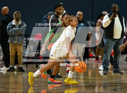 Thumbnail 2 in Blanche Ely vs. Grayson (She Got Game Classic) photogallery.