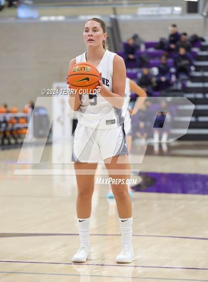 Thumbnail 3 in Ridgeline vs. Riverdale Ridge (Lehi Holiday Hoopfest) photogallery.