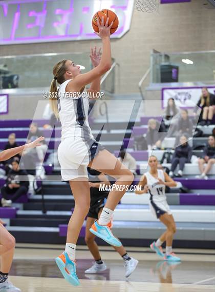 Thumbnail 2 in Ridgeline vs. Riverdale Ridge (Lehi Holiday Hoopfest) photogallery.