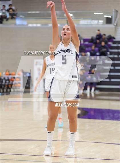 Thumbnail 2 in Ridgeline vs. Riverdale Ridge (Lehi Holiday Hoopfest) photogallery.