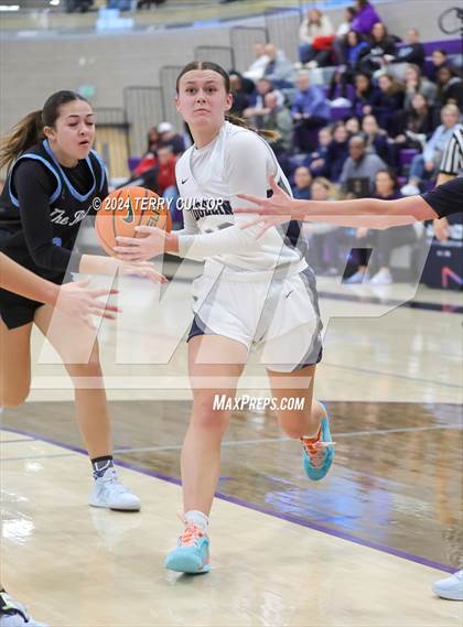 Thumbnail 2 in Ridgeline vs. Riverdale Ridge (Lehi Holiday Hoopfest) photogallery.