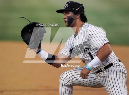 Thumbnail 1 in Tupelo @ Hernando photogallery.