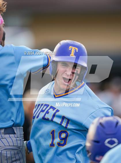Thumbnail 2 in Tupelo @ Hernando photogallery.