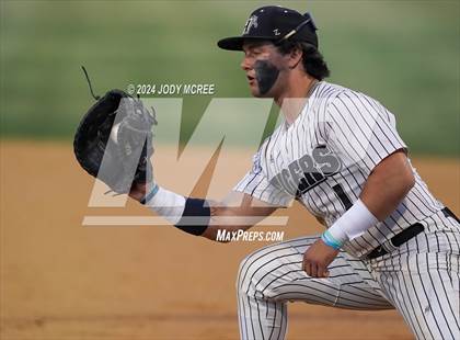 Thumbnail 2 in Tupelo @ Hernando photogallery.