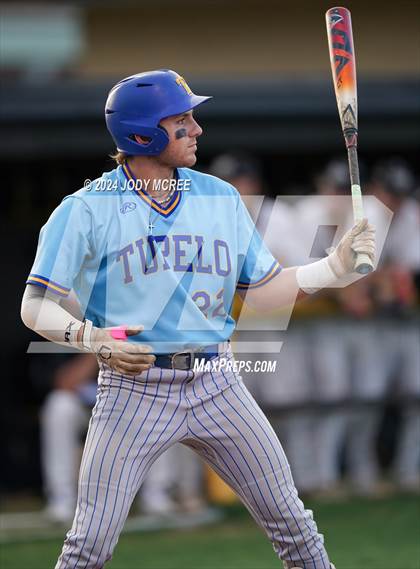 Thumbnail 2 in Tupelo @ Hernando photogallery.
