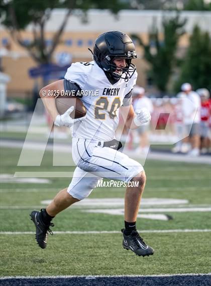 Thumbnail 2 in Emery vs Kanab photogallery.