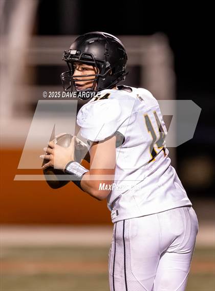 Thumbnail 1 in Emery vs Kanab photogallery.