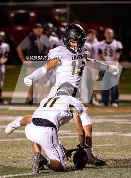 Thumbnail 2 in Emery vs Kanab photogallery.