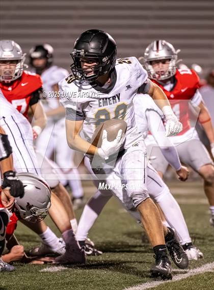 Thumbnail 2 in Emery vs Kanab photogallery.