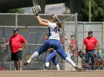 Thumbnail 3 in Mt. Pleasant vs Gilroy (CIF CCS D2 Final) photogallery.