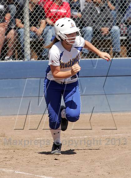 Thumbnail 3 in Mt. Pleasant vs Gilroy (CIF CCS D2 Final) photogallery.