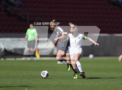 Thumbnail 3 in Bonneville vs. Skyline (UHSAA 5A Semifinal) photogallery.