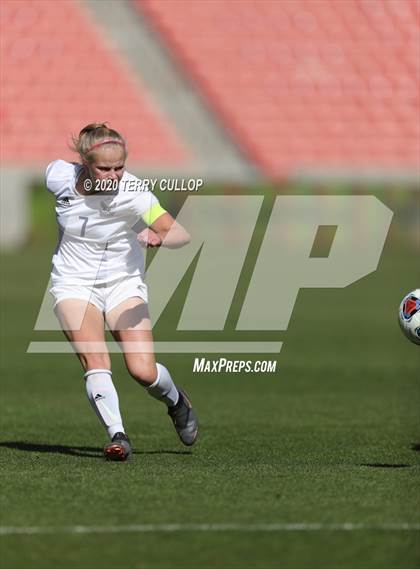 Thumbnail 2 in Bonneville vs. Skyline (UHSAA 5A Semifinal) photogallery.