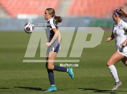 Thumbnail 3 in Bonneville vs. Skyline (UHSAA 5A Semifinal) photogallery.