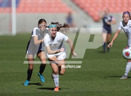 Thumbnail 3 in Bonneville vs. Skyline (UHSAA 5A Semifinal) photogallery.