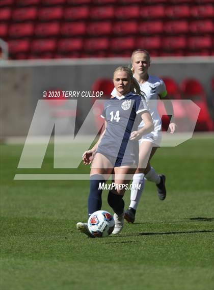 Thumbnail 3 in Bonneville vs. Skyline (UHSAA 5A Semifinal) photogallery.