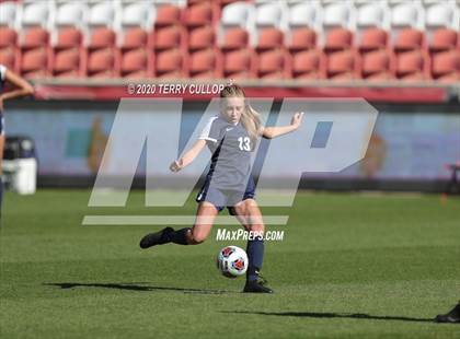Thumbnail 1 in Bonneville vs. Skyline (UHSAA 5A Semifinal) photogallery.