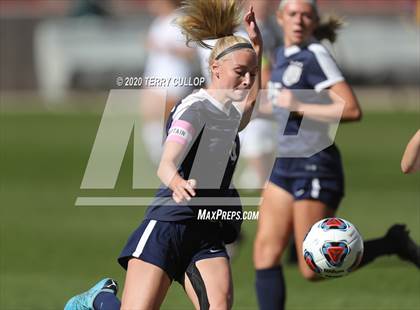 Thumbnail 2 in Bonneville vs. Skyline (UHSAA 5A Semifinal) photogallery.