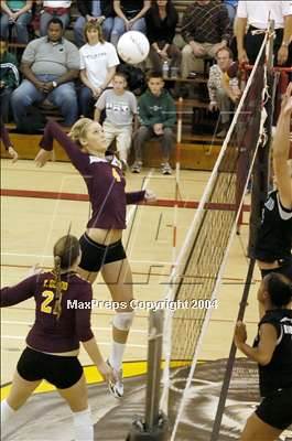 Thumbnail 1 in Upland vs Wilson (D1-AA quarterfinals) photogallery.