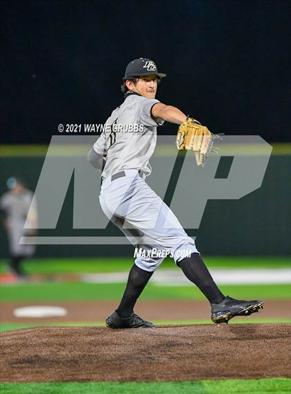 Thumbnail 3 in Pleasant Grove @ Marshall (Reich Builders Classic) photogallery.