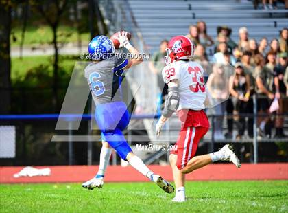 Thumbnail 1 in Lenape Valley @ Kittatinny Regional photogallery.