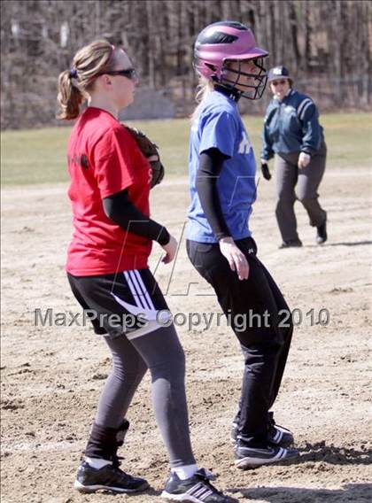 Thumbnail 2 in Somersworth vs Newmarket  photogallery.