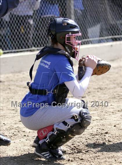 Thumbnail 1 in Somersworth vs Newmarket  photogallery.