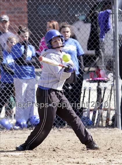 Thumbnail 2 in Somersworth vs Newmarket  photogallery.