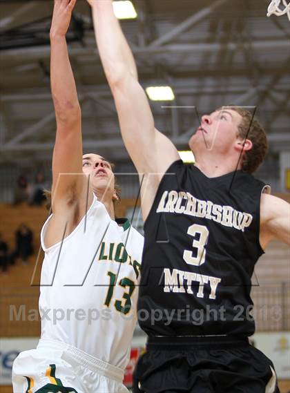 Thumbnail 1 in Archbishop Mitty vs West Linn (Les Schwab Invitational) photogallery.
