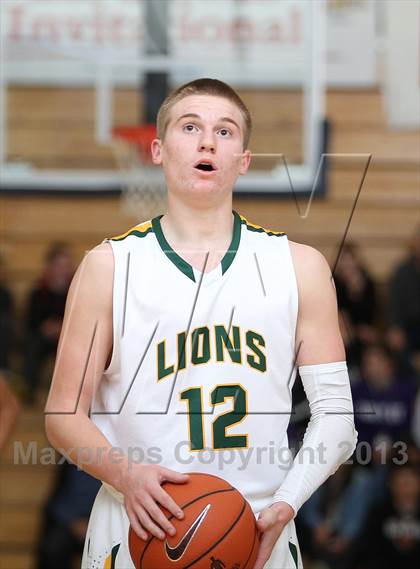 Thumbnail 1 in Archbishop Mitty vs West Linn (Les Schwab Invitational) photogallery.