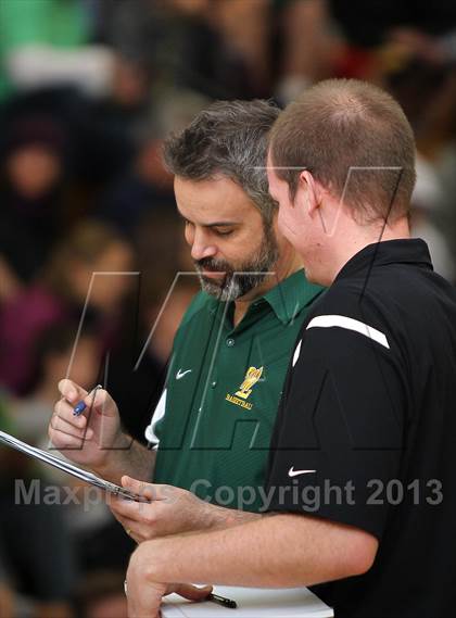 Thumbnail 3 in Archbishop Mitty vs West Linn (Les Schwab Invitational) photogallery.
