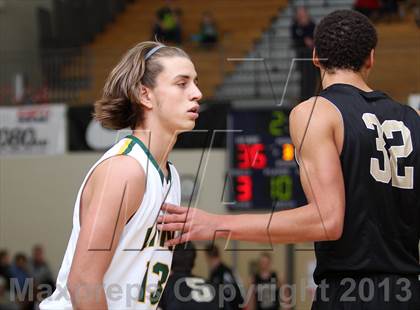 Thumbnail 1 in Archbishop Mitty vs West Linn (Les Schwab Invitational) photogallery.