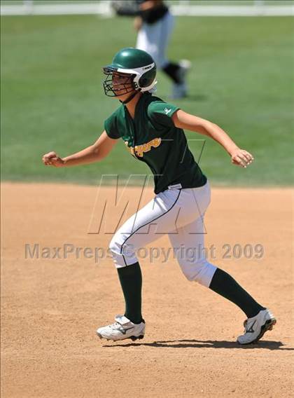 Thumbnail 3 in Edison vs. El Modena (Woodbridge Classic) photogallery.