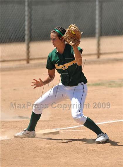 Thumbnail 3 in Edison vs. El Modena (Woodbridge Classic) photogallery.