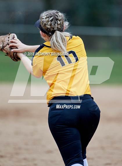 Thumbnail 1 in Del Oro vs. Galena (Preseason Tournament) photogallery.
